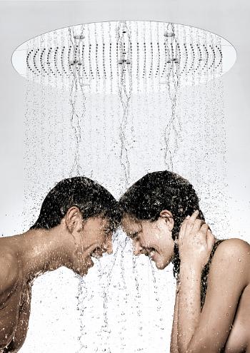 Foto duschendes Paar