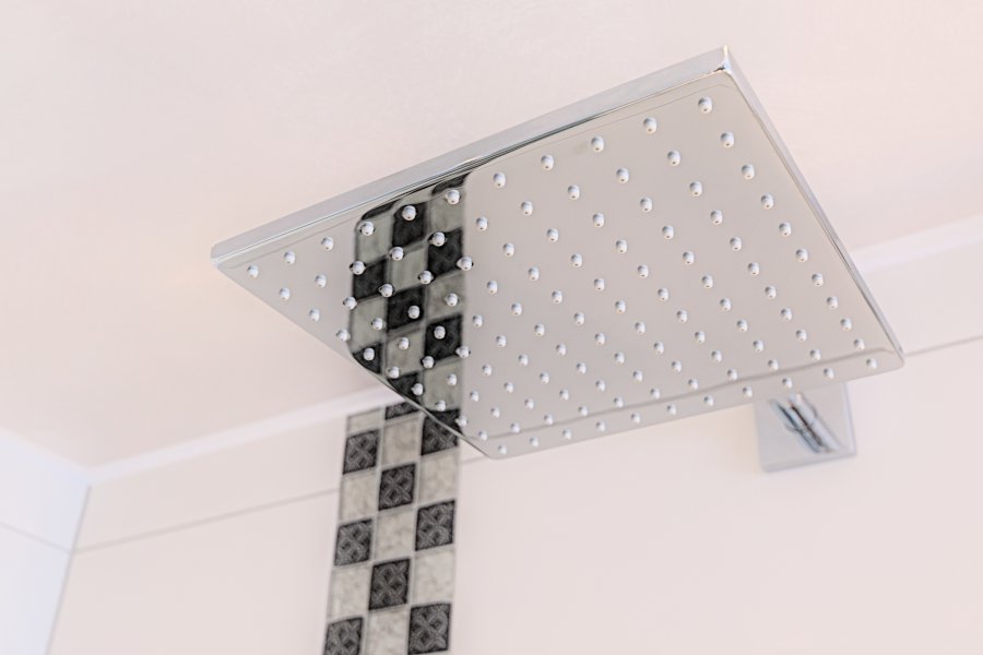 Referenz weisses Badezimmer